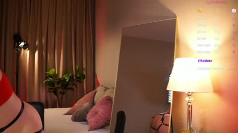 Audrey online show from 04-23-26, 01:46