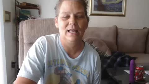 Snapshot of comebackpussy chatting on 12-20-24, 04:46 comeback pussy online show from 12-20-24, 04:46