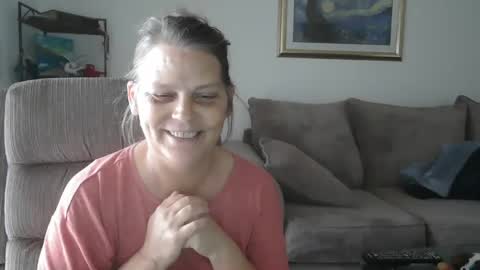 Snapshot of comebackpussy chatting on 03-10-25, 03:30 comeback pussy online show from 03-10-25, 03:30