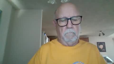 comeonmymouth online show from 01-17-25, 09:17