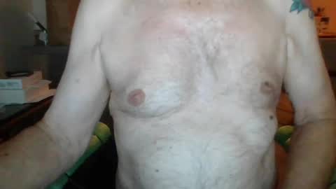 Snapshot of comeonmymouth chatting on 08-05-26, 11:57 comeonmymouth online show from 08-05-26, 11:57