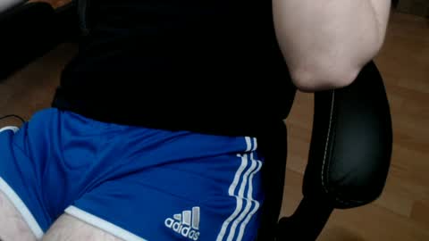 Snapshot of commanderchip chatting on 01-19-25, 08:29 commanderchip online show from 01-19-25, 08:29