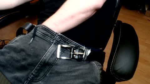 Snapshot of commanderchip chatting on 02-06-25, 04:03 commanderchip online show from 02-06-25, 04:03