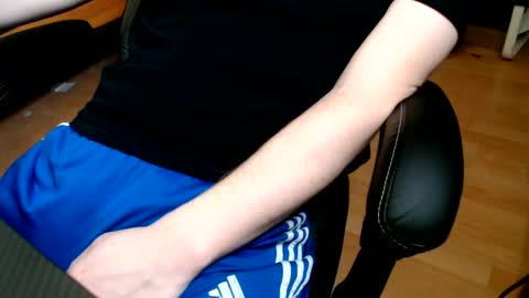 Snapshot of commanderchip chatting on 02-15-25, 03:06 commanderchip online show from 02-15-25, 03:06