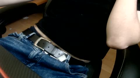 Snapshot of commanderchip chatting on 02-22-25, 04:40 commanderchip online show from 02-22-25, 04:40