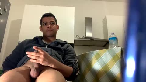 Snapshot of comobailamioso chatting on 03-12-25, 10:50 comobailamioso online show from 03-12-25, 10:50