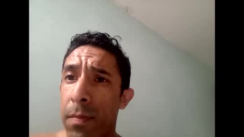 Snapshot of conejotam chatting on 10-10-25, 05:12 conejotam online show from 10-10-25, 05:12