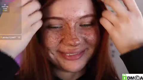 Snapshot of connie_monus chatting on 06-10-26, 06:29 Amy online show from 06-10-26, 06:29