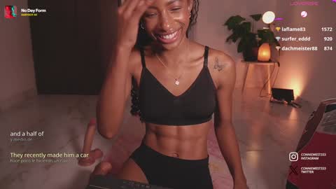 Snapshot of connie_west0 chatting on 01-01-25, 06:37   independent model online show from 01-01-25, 06:37