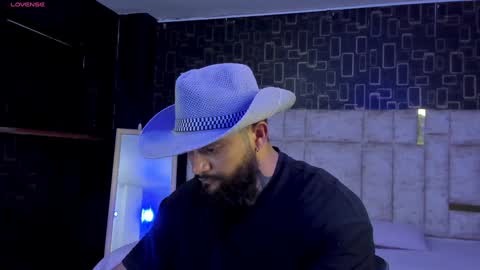 Snapshot of connor_666 chatting on 02-02-25, 01:02 rusfegui online show from 02-02-25, 01:02