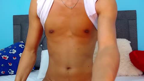 Snapshot of connor_garrett chatting on 12-20-24, 11:58 Connor online show from 12-20-24, 11:58