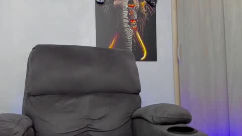 Snapshot of connorkingg chatting on 02-17-25, 04:48 CONNORKING online show from 02-17-25, 04:48