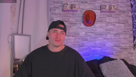 Connor Smith online show from 11-12-25, 01:50