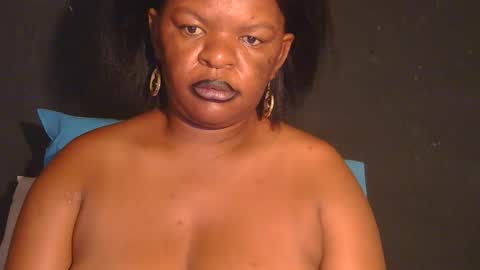 Snapshot of conny685249 chatting on 04-28-26, 04:06 conny online show from 04-28-26, 04:06