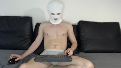 Snapshot of conor_and_chester chatting on 09-21-25, 04:30 Conor and Chester online show from 09-21-25, 04:30