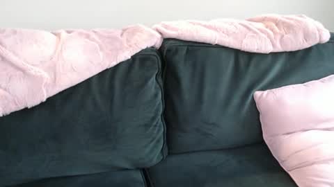 ANR Mommy online show from 11-17-25, 08:03