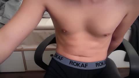 Snapshot of coocoonutboy chatting on 02-03-26, 03:17 coocoonutboy online show from 02-03-26, 03:17