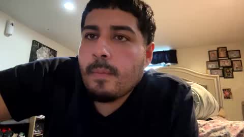 Snapshot of cookie_monster8593 chatting on 03-11-26, 08:37 cookie_monster8593 online show from 03-11-26, 08:37