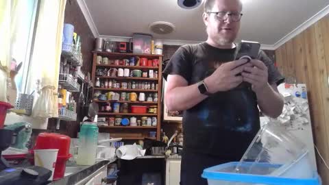 Snapshot of cookieliquor chatting on 12-18-25, 07:58 Cookie - I do cooking streams occasionally. Next stream online show from 12-18-25, 07:58