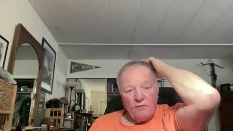 cookoosnest online show from 01-10-26, 04:25