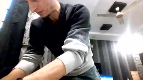 Snapshot of cool2buddies chatting on 11-05-25, 10:37 Cool2Buddies online show from 11-05-25, 10:37