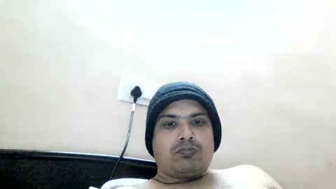 Snapshot of cool_breeze09 chatting on 02-13-26, 07:21 Cool Breeze09 online show from 02-13-26, 07:21