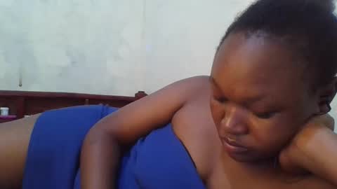 coolgirl001 online show from 03-01-26, 01:18