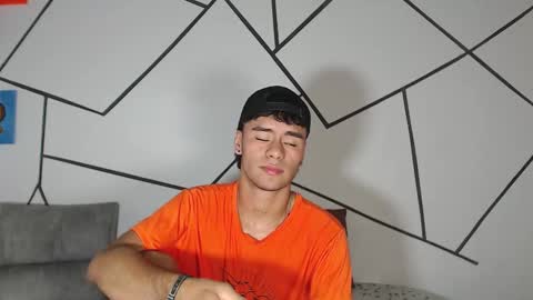 Snapshot of cooper_shiro chatting on 12-15-25, 03:16 shiro online show from 12-15-25, 03:16