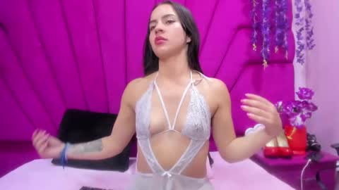 CooperEmma  online show from 10-23-25, 02:44