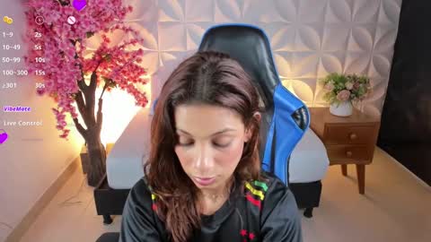  CORA  online show from 02-10-25, 03:53