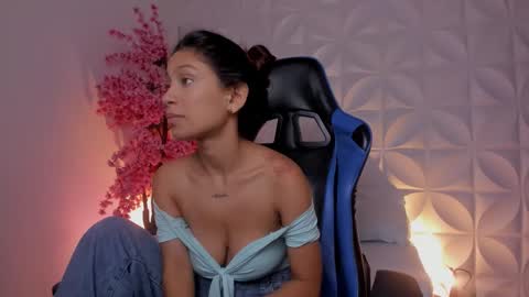  CORA  online show from 12-04-25, 12:58