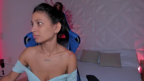  CORA  online show from 12-20-25, 12:34