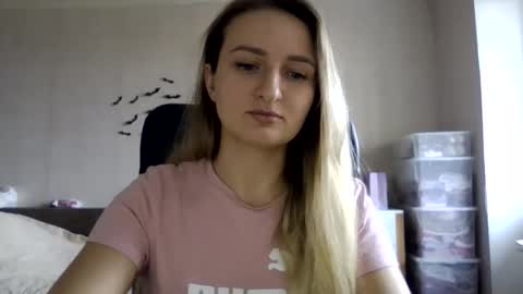 cora_fora online show from 11-04-25, 10:25