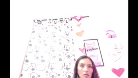 Coral online show from 02-10-25, 01:14