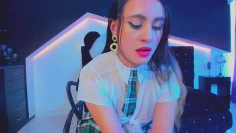 Snapshot of coral_gibson chatting on 03-10-25, 03:20 Coral online show from 03-10-25, 03:20