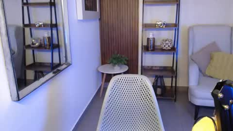 Coral online show from 11-19-25, 11:21