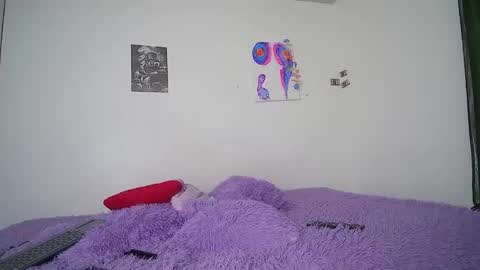 coraline_777 online show from 05-26-26, 05:03