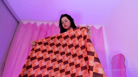 Snapshot of coralinekam1 chatting on 01-29-25, 04:08 Coralinekam1 online show from 01-29-25, 04:08