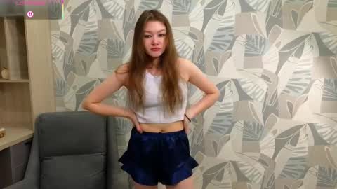 Snapshot of cordiacower chatting on 10-19-25, 03:12 Leya online show from 10-19-25, 03:12