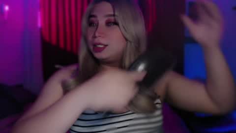 corefinder_xx online show from 04-02-26, 05:10