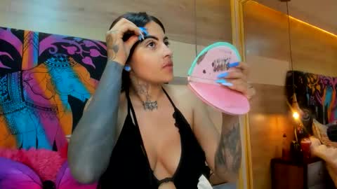 Snapshot of cori_paige chatting on 12-22-25, 11:02 Cori online show from 12-22-25, 11:02