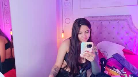 Snapshot of cori_paige chatting on 02-18-26, 04:52 Cori online show from 02-18-26, 04:52