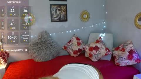 Snapshot of corinndupont chatting on 03-10-26, 02:16 CORINNDUPONT online show from 03-10-26, 02:16