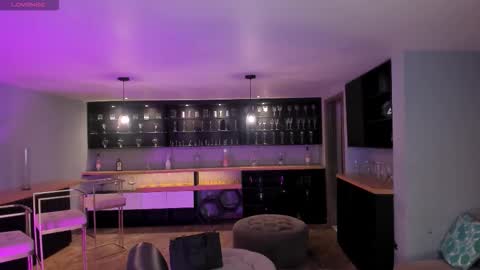 Corinne Russo online show from 10-20-25, 05:30