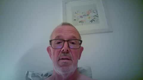 Snapshot of coriolis1957 chatting on 04-18-26, 06:28 coriolis1957 online show from 04-18-26, 06:28
