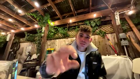 Snapshot of coronelking chatting on 01-05-25, 01:35 coronelking online show from 01-05-25, 01:35