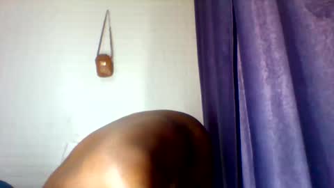 Snapshot of cortezblue chatting on 01-14-26, 10:10 blue online show from 01-14-26, 10:10