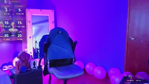 Snapshot of cory_chasecol888 chatting on 02-14-26, 05:26 Natali online show from 02-14-26, 05:26