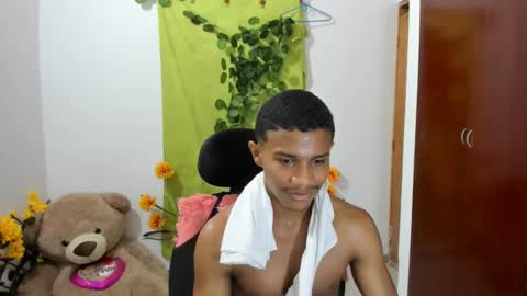 Ethan  online show from 01-17-25, 03:12