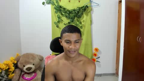 Ethan  online show from 02-11-25, 11:12